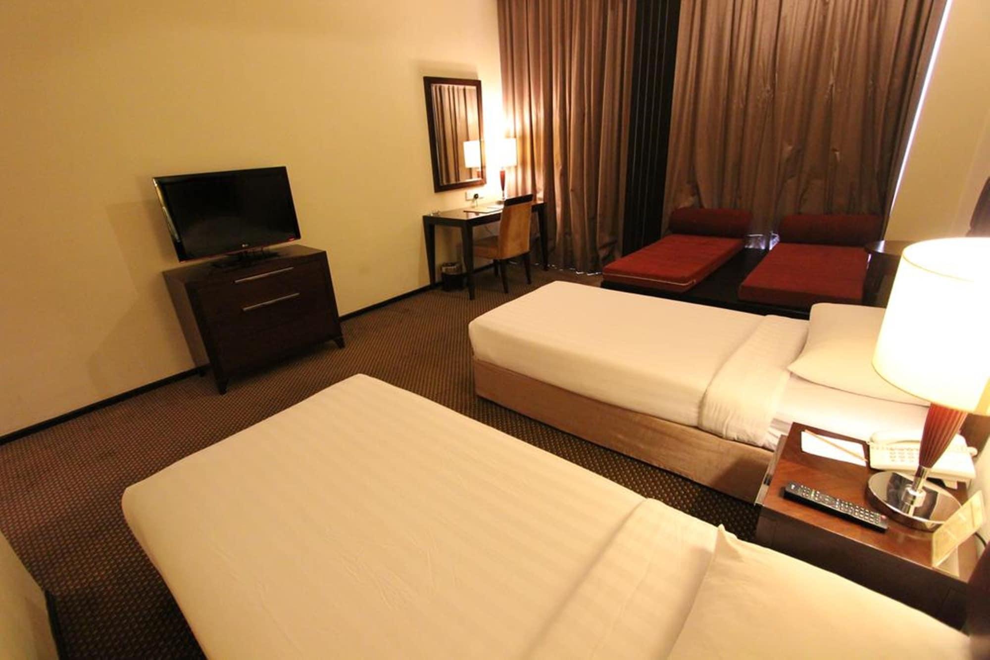 Harmoni One Convention Hotel And Service Apartments Batam Luaran gambar