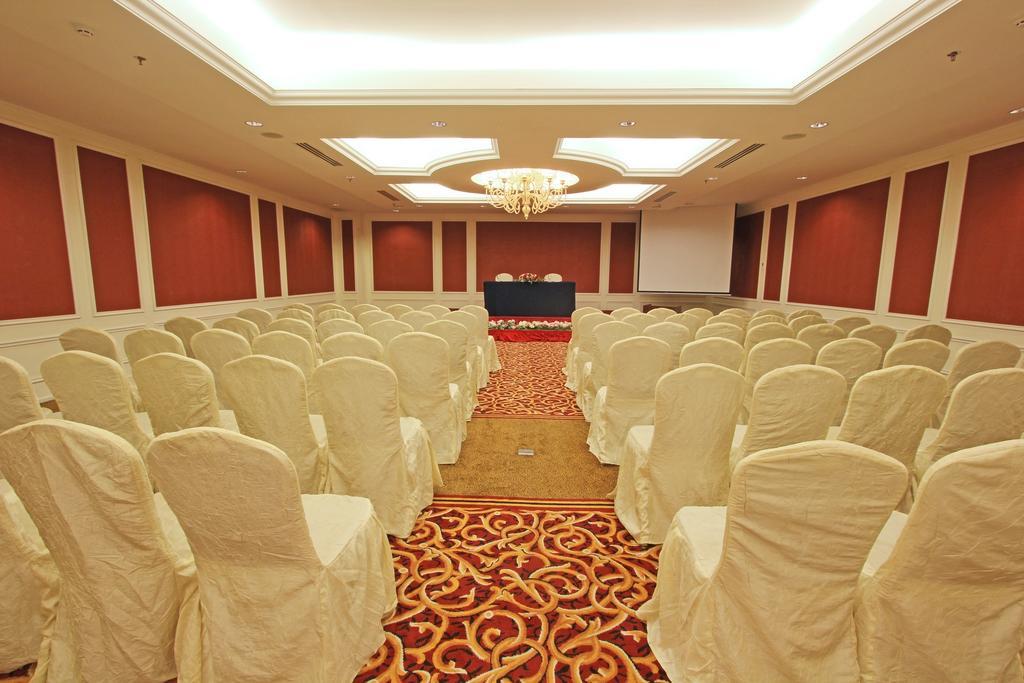 Harmoni One Convention Hotel And Service Apartments Batam Luaran gambar